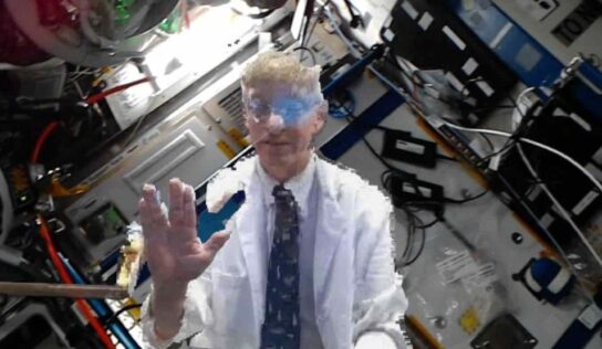 ¡Histórico! NASA logra primera ‘holoportación’ con doctores