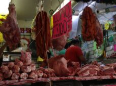Forzados a ser vegetarianos: Inflación limitará compra de carne en hogares