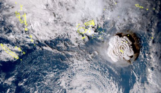 Científicos encuentran explicación al tsunami global desatado por la erupción de Tonga