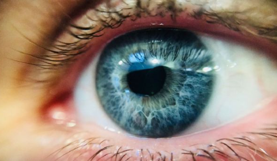 Estudio apunta que los ojos podrían ser importantes para diagnosticar autismo y TDAH
