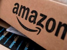 Economía firma convenio con Amazon México para digitalizar mipymes