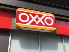Femsa, dueña de Oxxo, ya posee 96.87% de acciones de cadena europea Valora