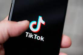 TikTok: del entretenimiento a la violencia digital