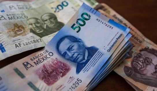 Peso mexicano rompe racha positiva y cierra jornada con depreciación frente al dólar
