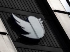 Twitter pone en venta gran parte del mobiliario de su sede central