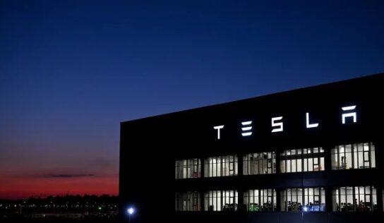 Nuevo León o Hidalgo: AMLO confirma interés de Tesla por ubicar planta en México