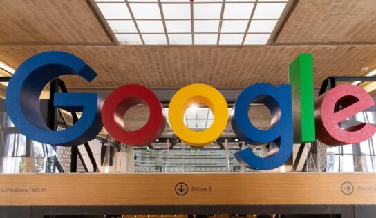 Google desenfocará fotos explícitas de sexo en su buscador