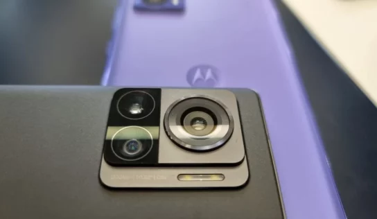 Motorola reactivará celulares bloqueados del mercado gris; Samsung lo analiza