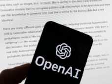 OpenAI presenta Sora, herramienta que crea videos instantáneos